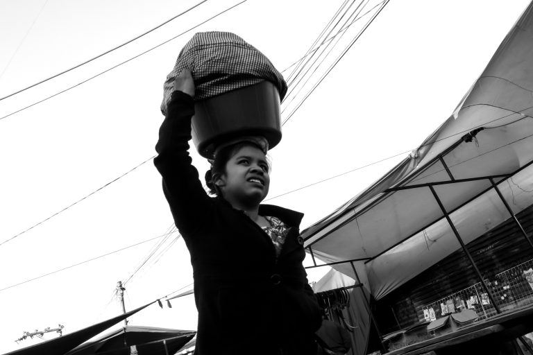 Street photo in Godínez, Guatemala by Duncan Aitken