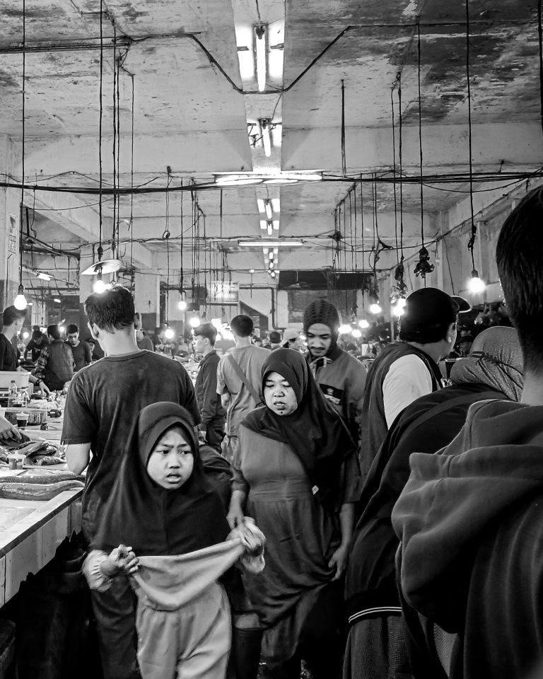 Street photo in Bandung, Indonesia by Bonny W. Nugraha
