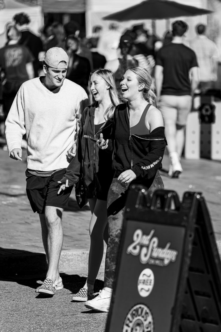 Street photo in Tempe, United States by Justin Patterson