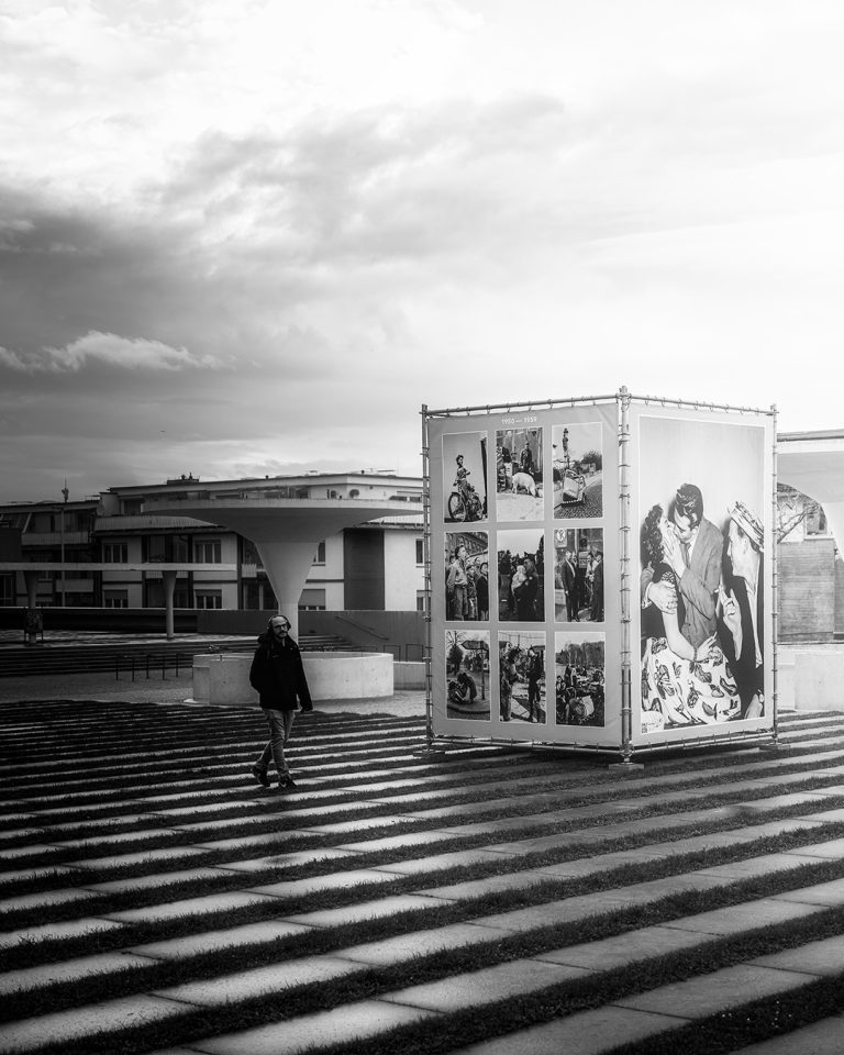 Street photo in Germany by Renato Dehnhardt