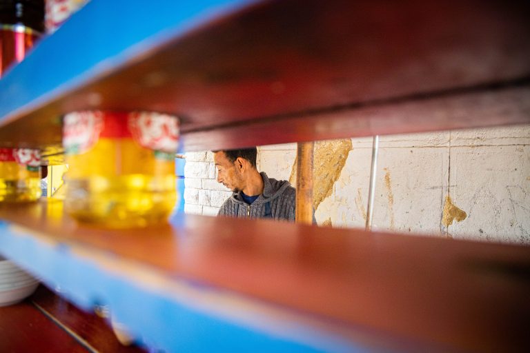Street photo in Alexandria, Egypt by Omar Abuzamel