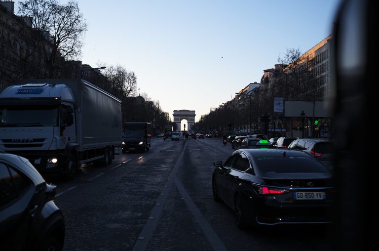 Street photo in Paris, France by Albert Meyer
