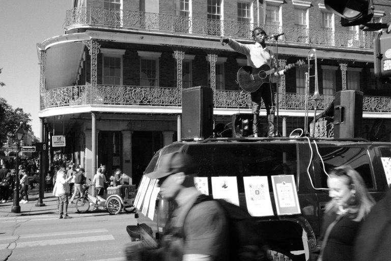 Street photo in New Orleans, United States by Jamie Orillion