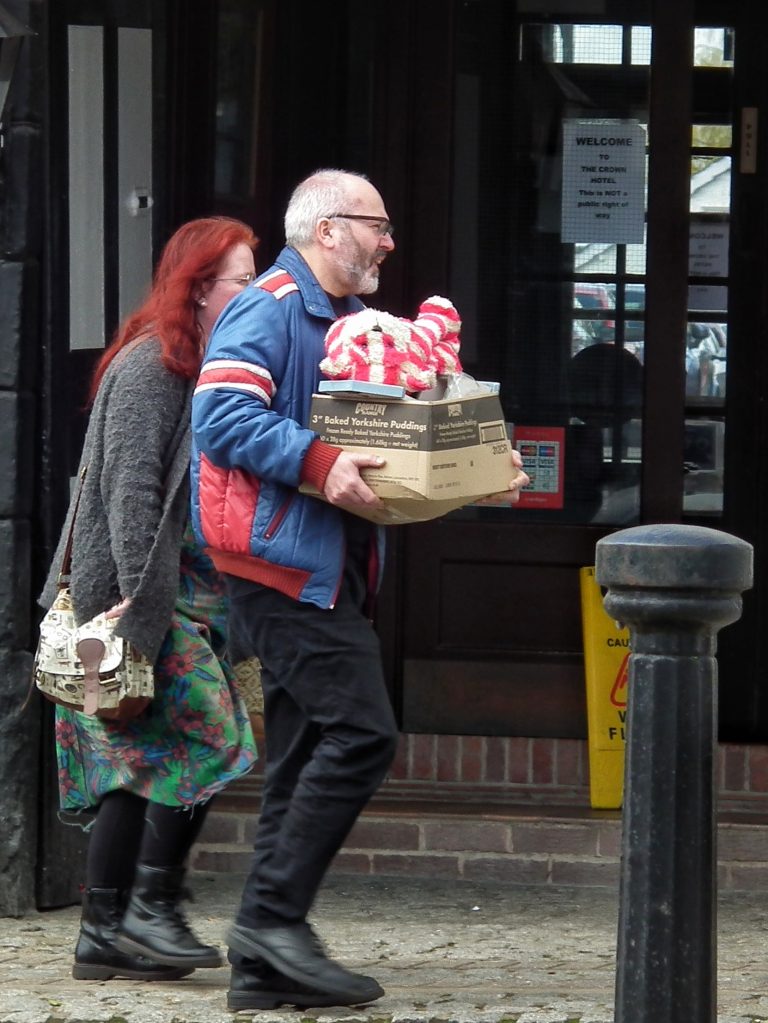 Street photo in Northamptonshire, United Kingdom by Andy Edward