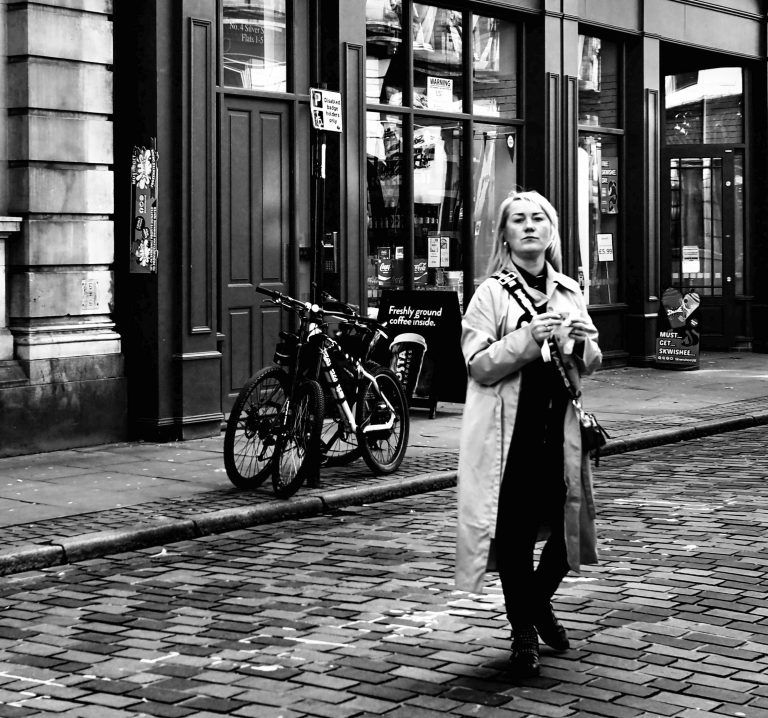 Street photo in Hull, United Kingdom by Ady Simmonds
