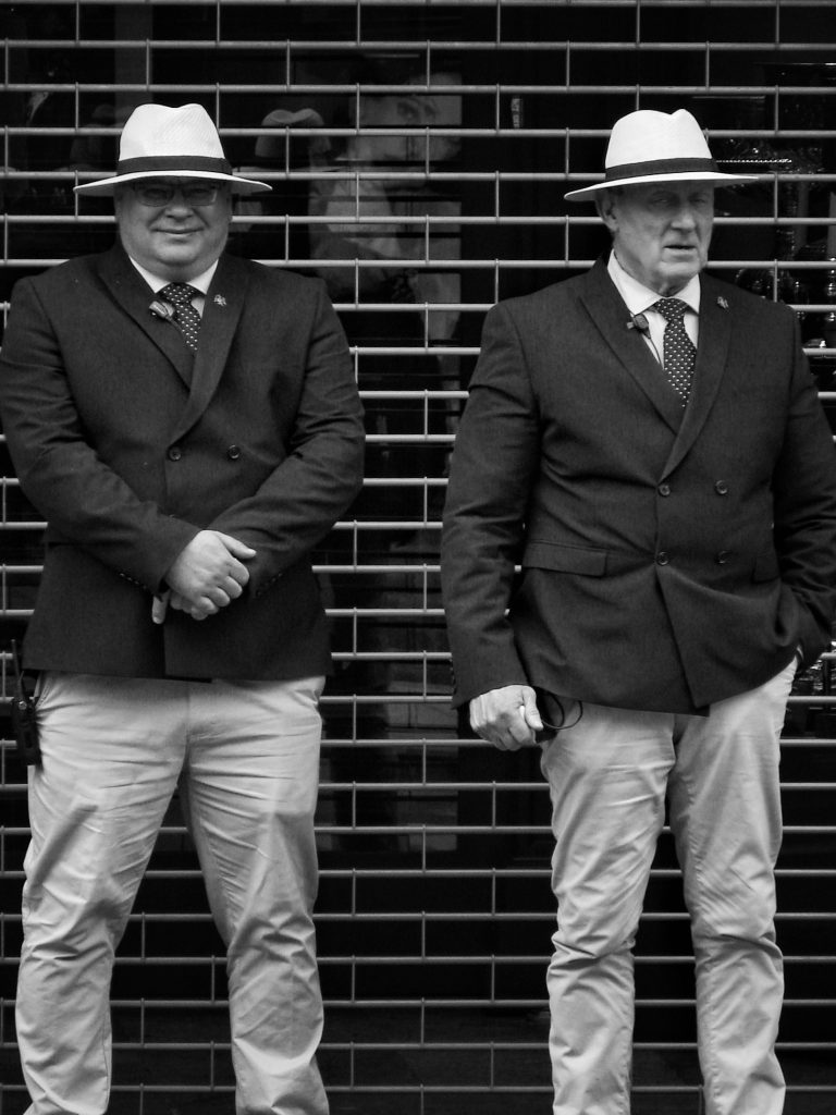 Street photo in Warwickshire, United Kingdom by Andy Edward