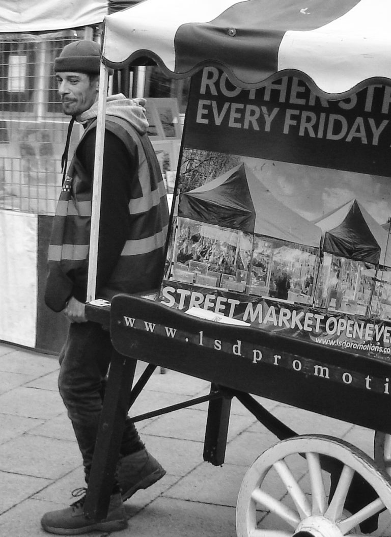 Street photo in Stratford-upon-Avon, United Kingdom by Andy Edward