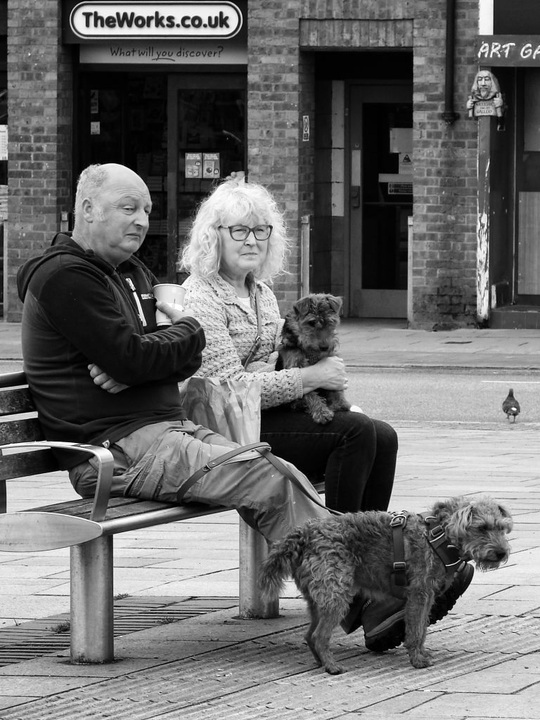 Street photo in Warwickshire, United Kingdom by Andy Edward