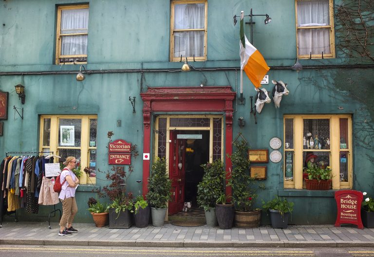 Street photo in Lurriga, Ireland by John Hall