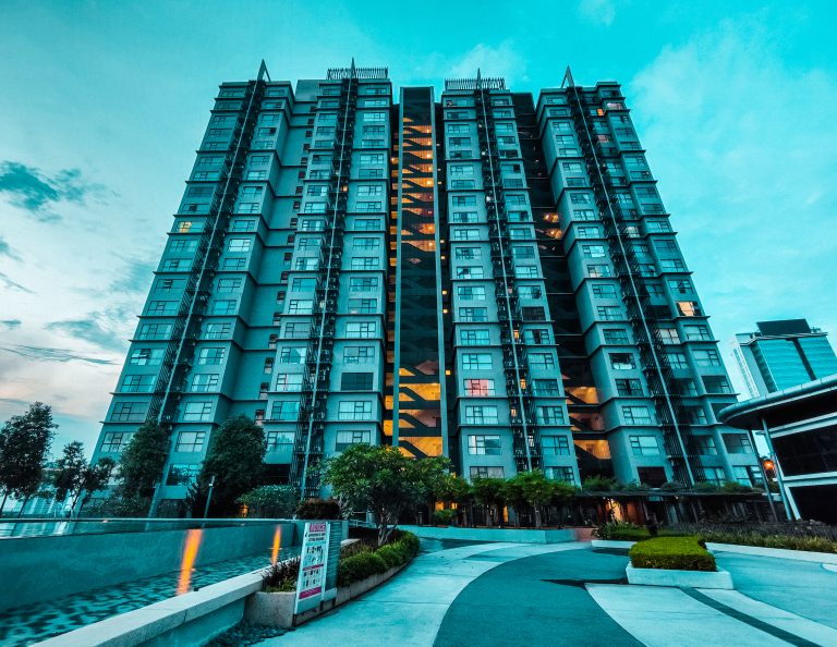 Photo by Shahzaib Akram