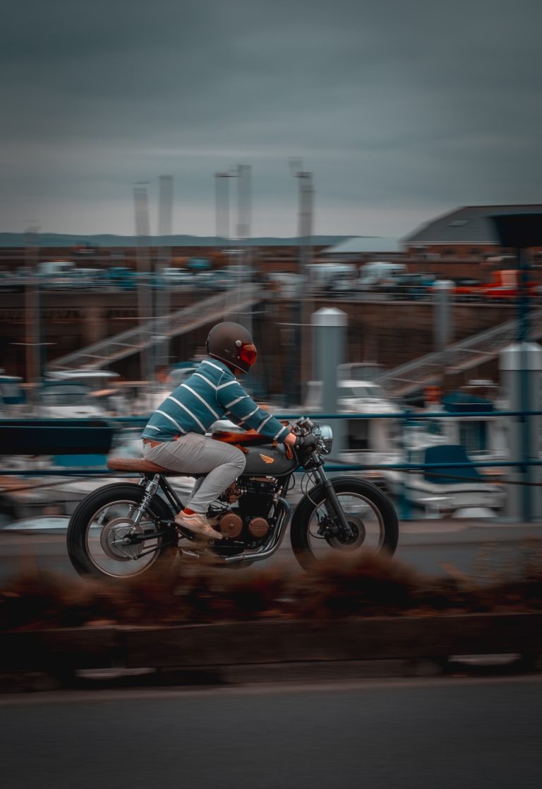 Street photo in Guernsey by Lee Tanner