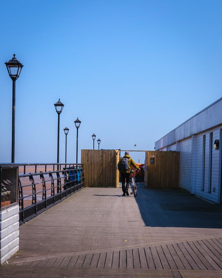 Street photo in Cleethorpes, United Kingdom by Lee Ellaway