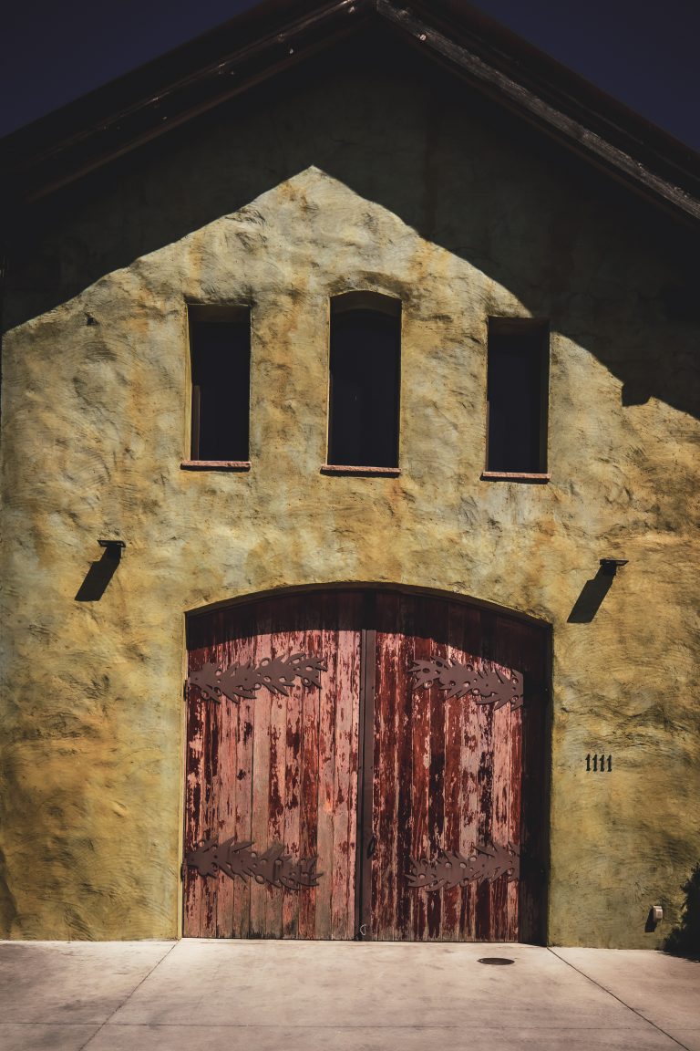 Street photo in Paso Robles, United States by Ryan West