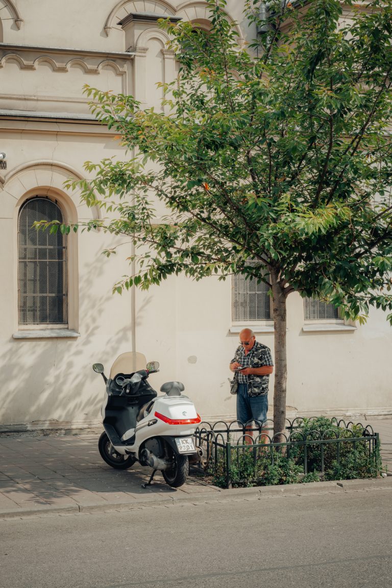 Photo by Marek Robel