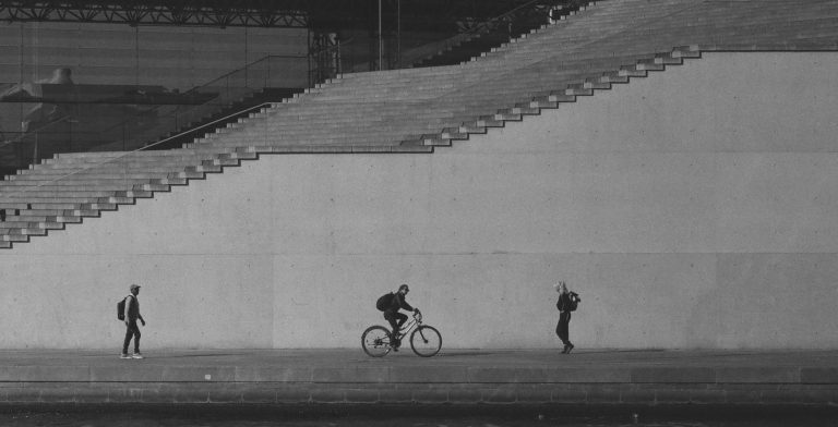 Photo by Jonas Guc