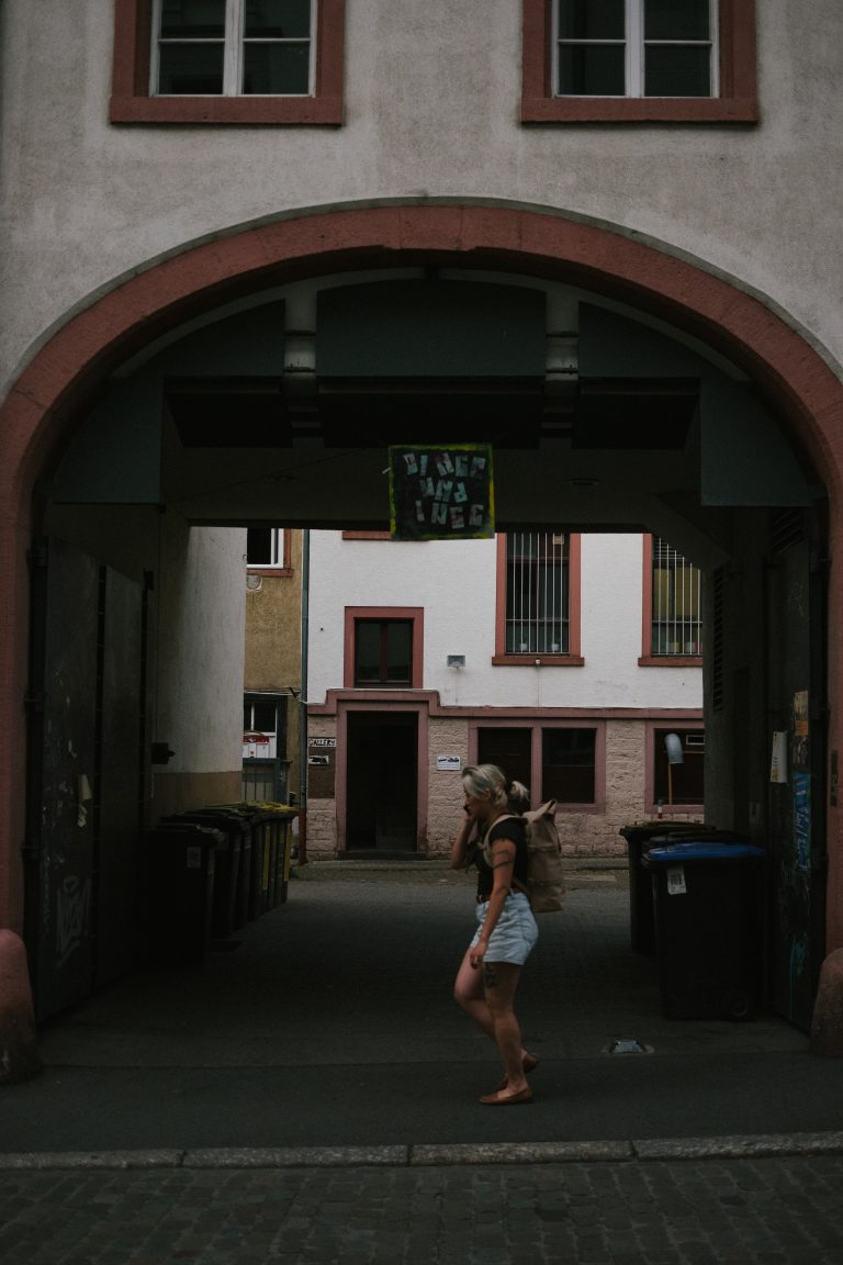 Street photo in Heidelberg, Germany by Marcel Machmeier