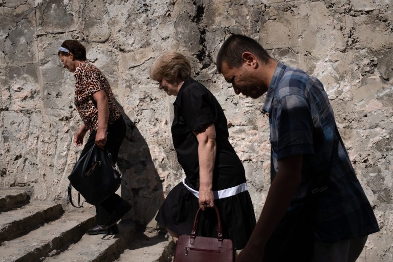 Street photo in Chişinău, Moldova by Andrei Moraru