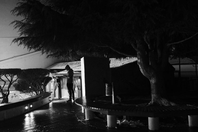 Street photo in Ushuaia, Argentina by Joaquin Tabarez