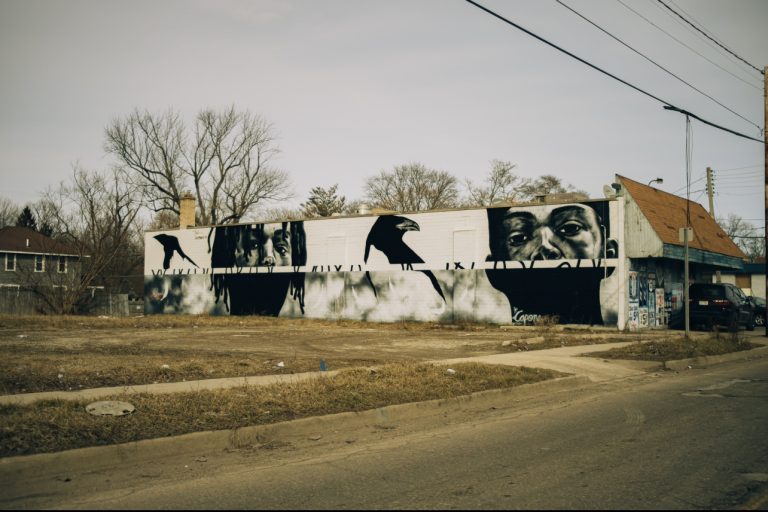 Street photo in Flint, United States by Bruno Guerrero