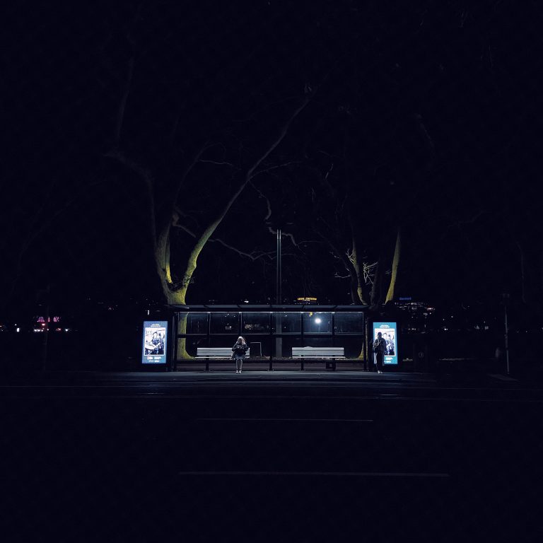 Street photo in Auckland, New Zealand by Ara In The Para