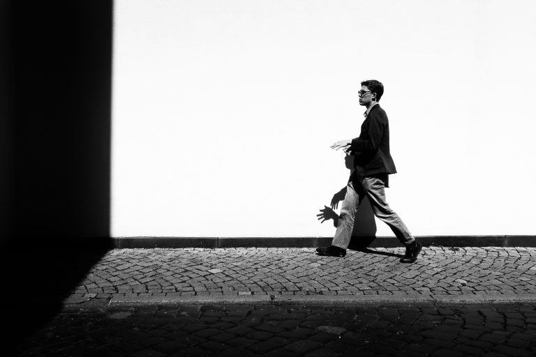 Street photo in Erfurt, Germany by Jens Held