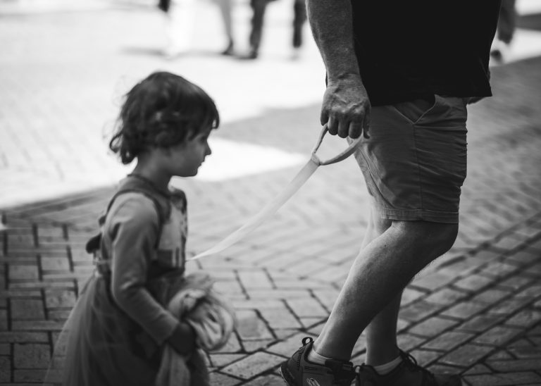 Street photo in Stamford, United Kingdom by Anthony Masi
