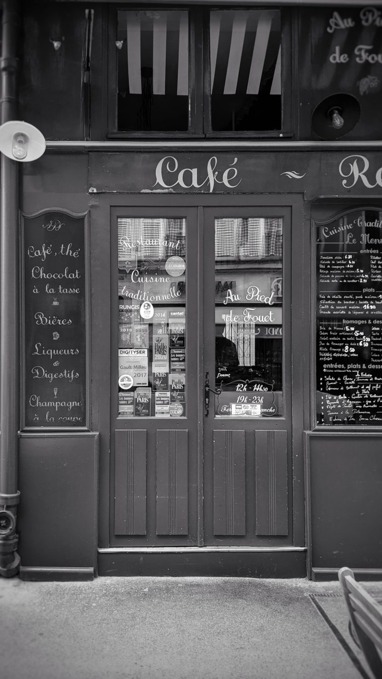 Photo by Alice Balle
