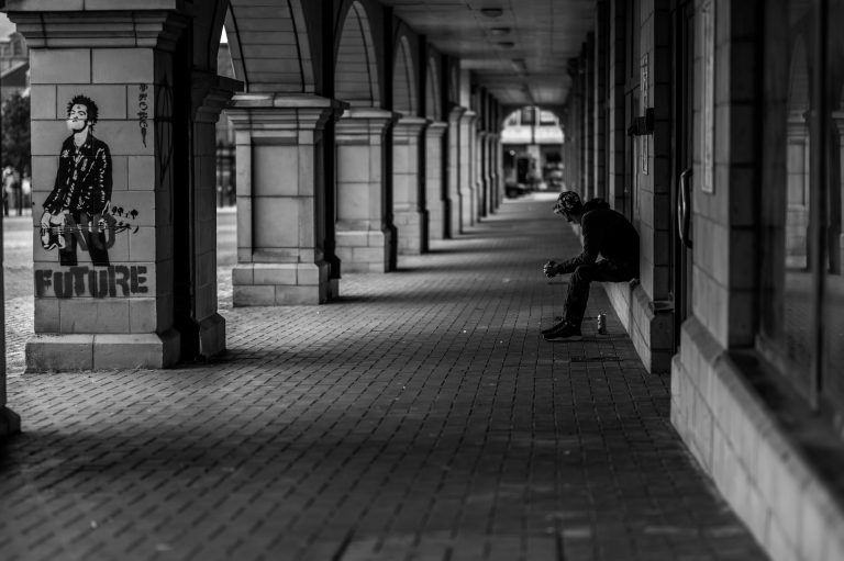 Street photo in Wolverhampton, United Kingdom by Alex Ford
