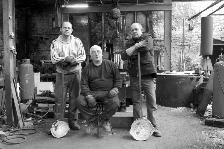 LtoR GAVIN HOLLAND, JINM LYNCH, GRAIG HOLLAND