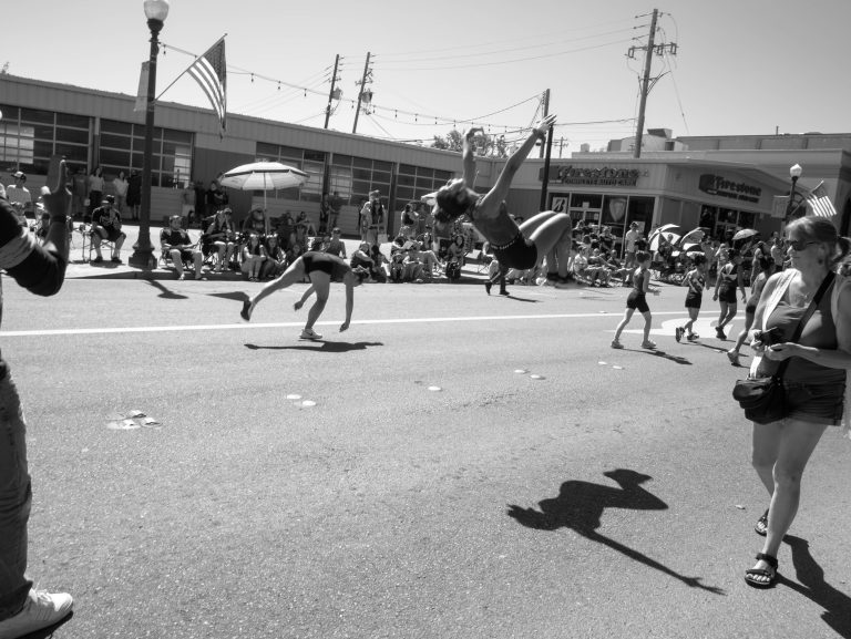 Street photo in Tracy, United States by Dave Parker