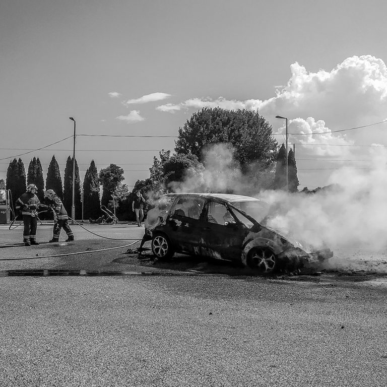 Street photo in Divci, Serbia by Aleksandar Markovic