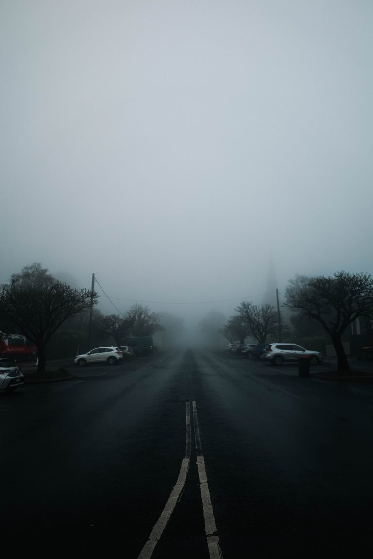 Street photo in Daylesford, Australia by Jaycee Chong