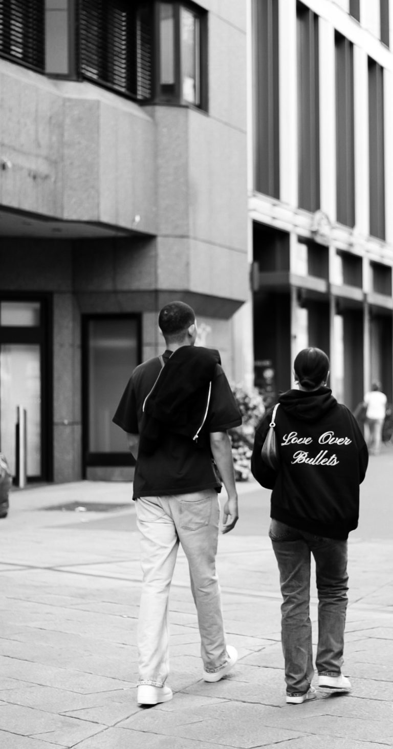 Street photo in Germany by Angela Ivanovic