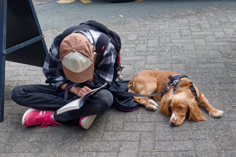 Street photo in Keswick, United Kingdom by Robert Gates