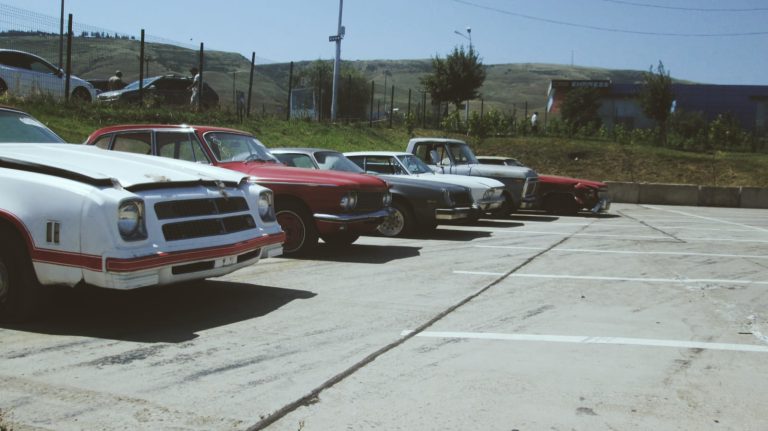 Street photo in Rustavi, Georgia by Nikhat Mamedov