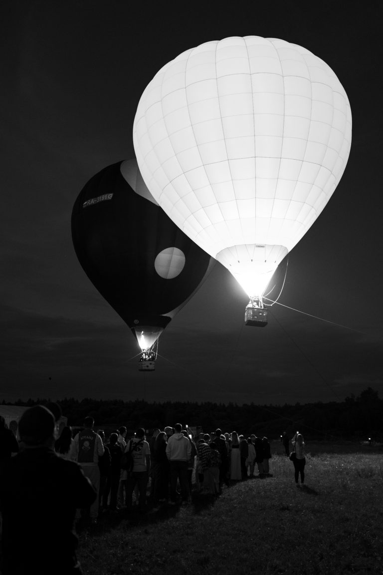 Street photo in Pereslavl-Zalessky, Russia by Dmitry Korol