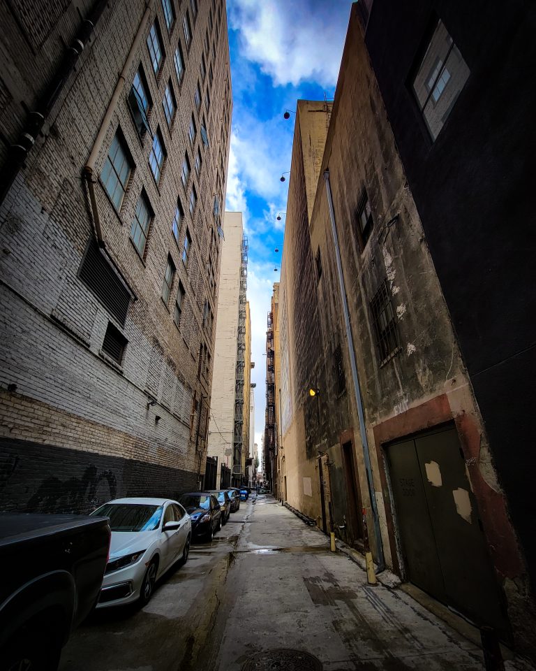 Street photo in Los Angeles, United States by Flavio Pereira