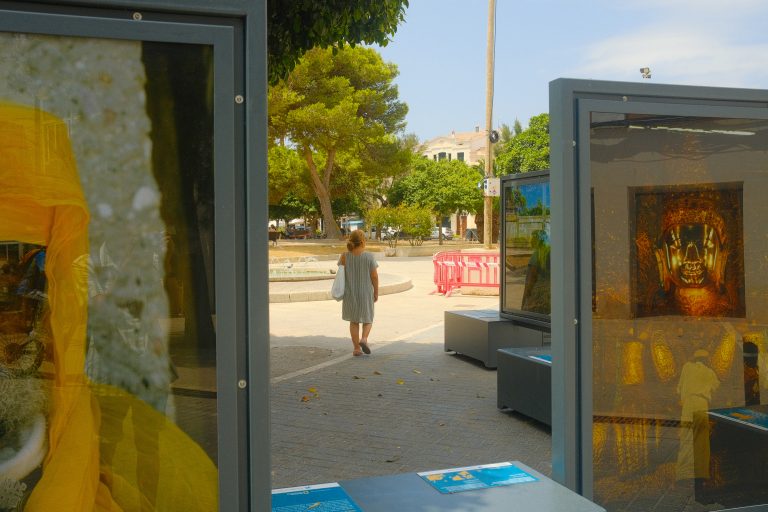 Street photo in Mahón, Spain by William Read