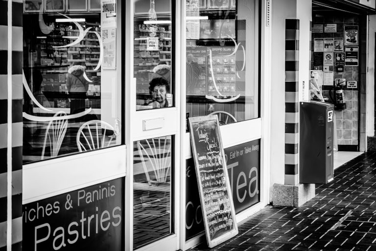 Street photo in Hyde, United Kingdom by Tracey Richards
