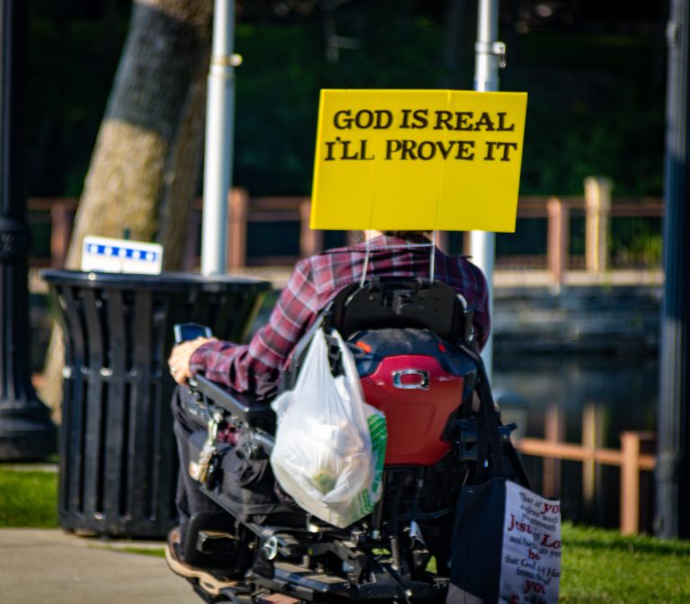 Street photo in Berea, United States by Justin Schroeder