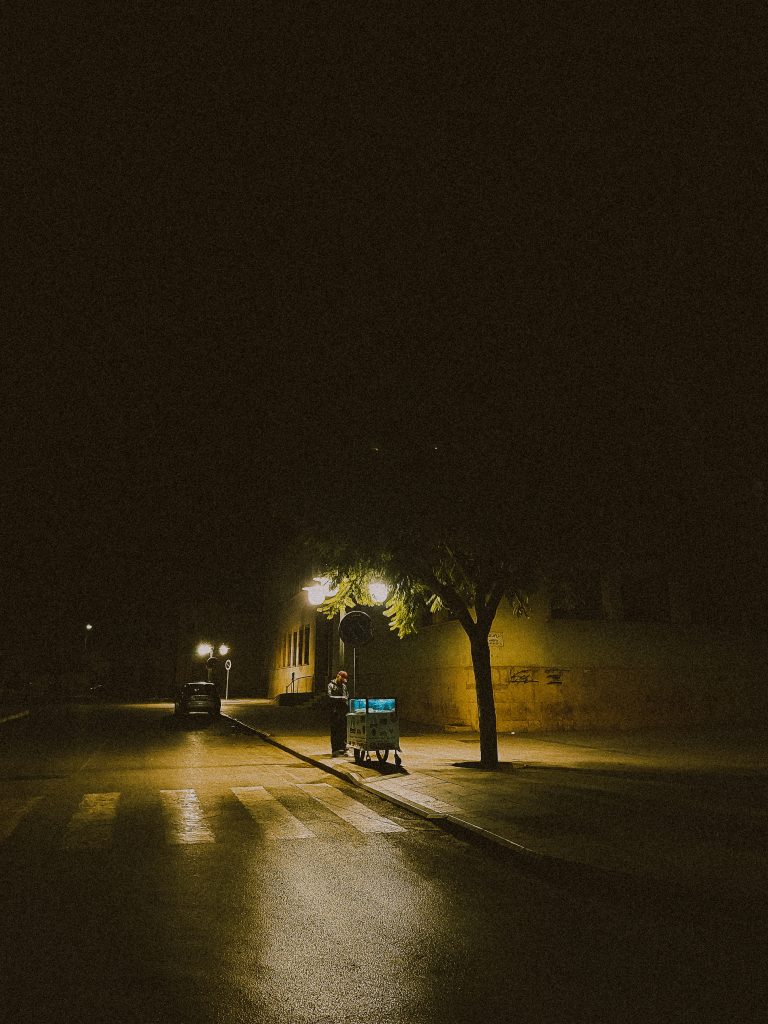 Street photo in Oujda, Morocco by Younes Taf