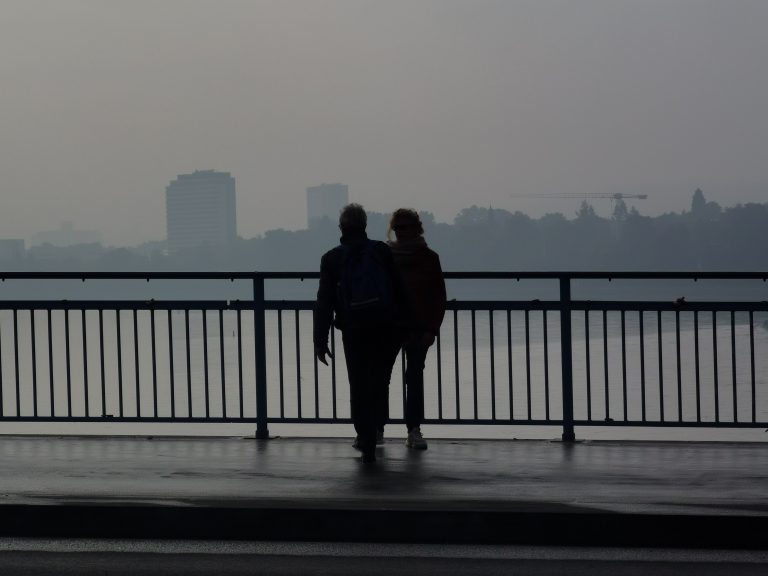 Street photo in Bonn, Germany by Momo Castañon