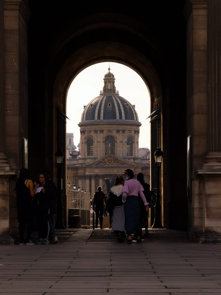 Street photo in Paris, France by Momo Castañon