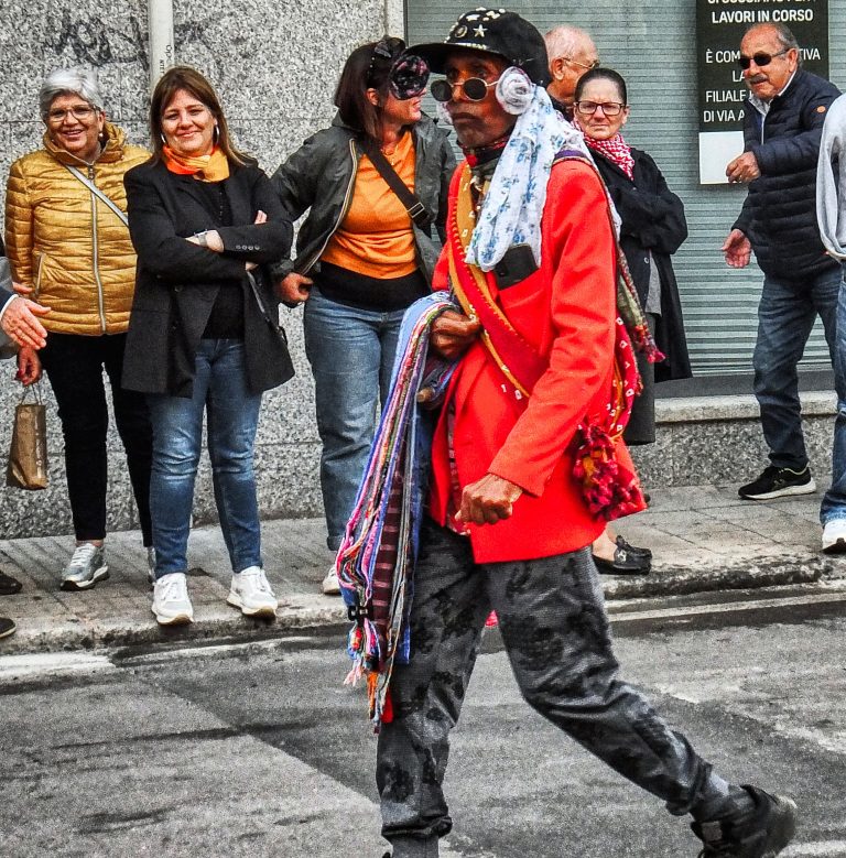 Street photo in Olbia, Italy by Stefano Antonio Piras