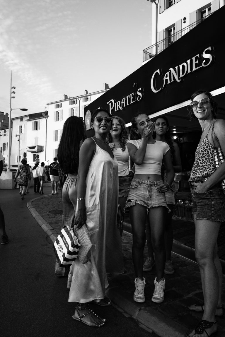 Street photo in Saint-Tropez, France by Krzysztof Hoffman
