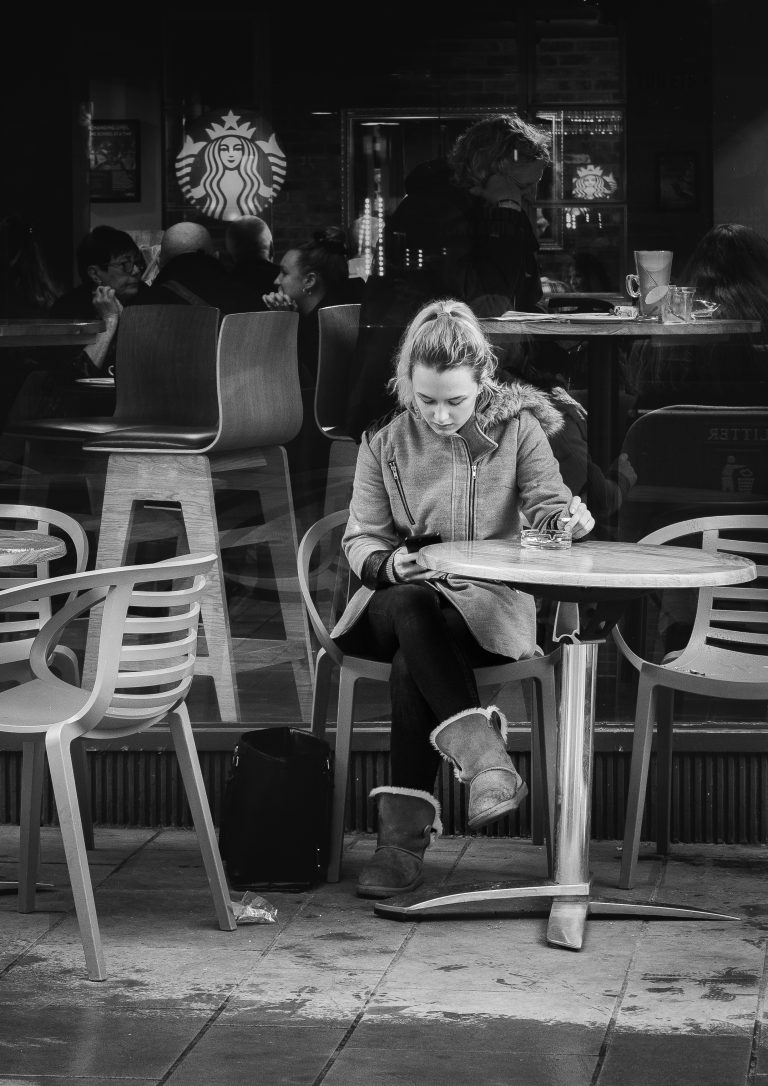 Street photo in Winchester, United Kingdom by Helen Higgs