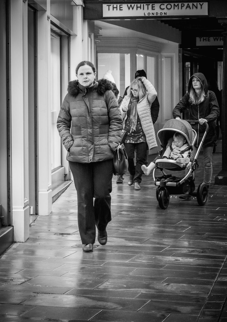 Street photo in Winchester, United Kingdom by Helen Higgs