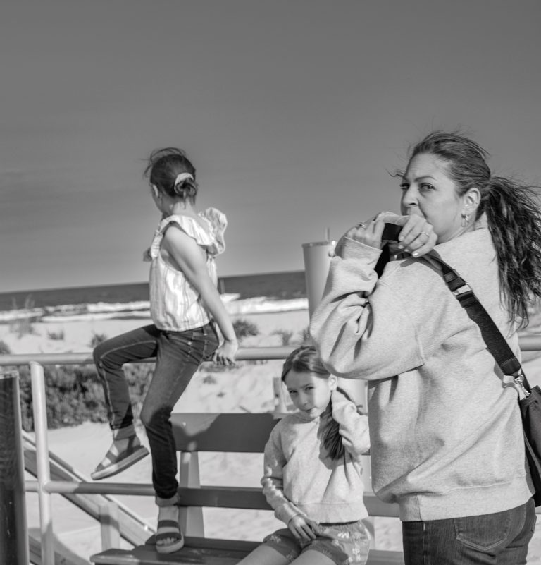 Street photo in Ocean City, United States by Rafael Vazquez