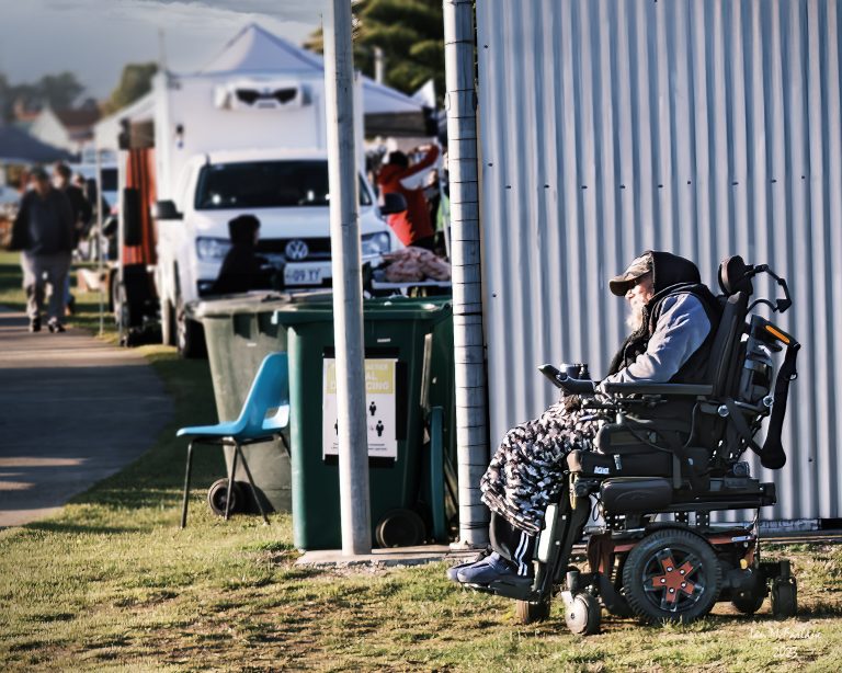 Street photo in Wynyard, Australia by Ian Mcfarlane