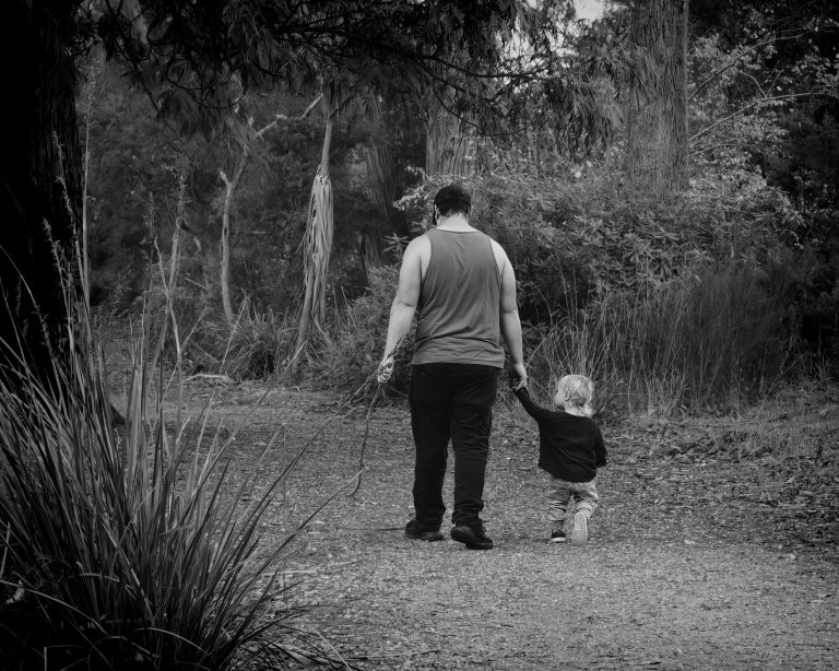 Street photo in Wynyard, Australia by Ian Mcfarlane